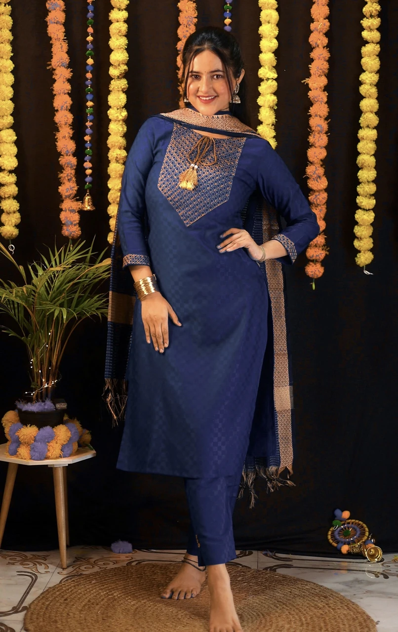 Tibra Attire Women Cotton Blend Kurti Pant Dupatta Set